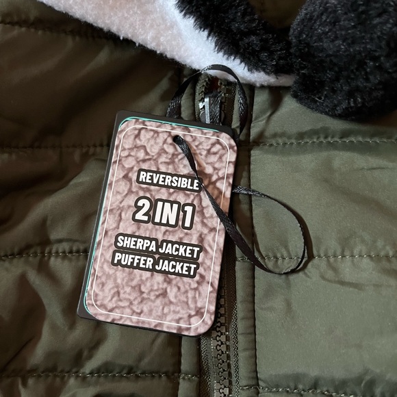 Kids size 8 jacket - Picture 7 of 16